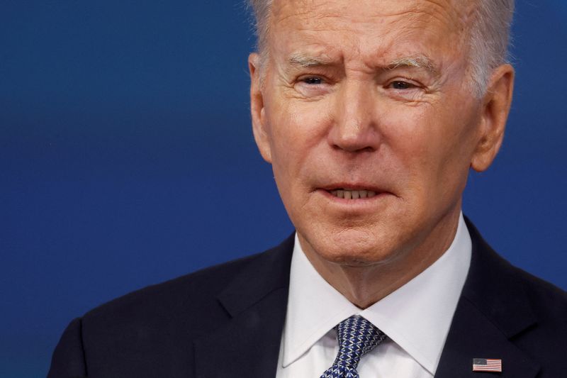 &copy; Reuters. FILE PHOTO: U.S. President Joe Biden delivers remarks on the economy from an auditorium on the White House campus in Washington, U.S. January 12, 2023. REUTERS/Jonathan Ernst     