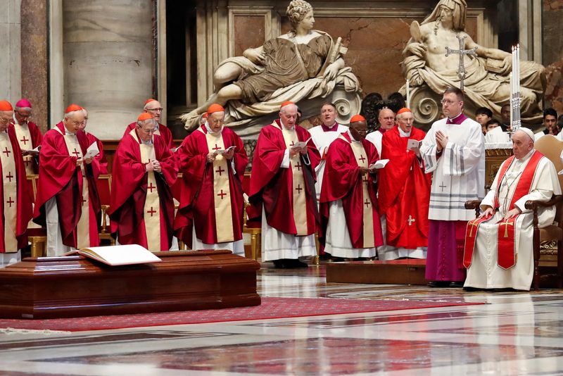 Pell's secret memo casts shadow at cardinal's funeral