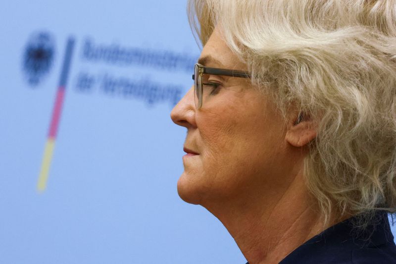 Allemagne: La ministre de la Défense Christine Lambrecht démissionne