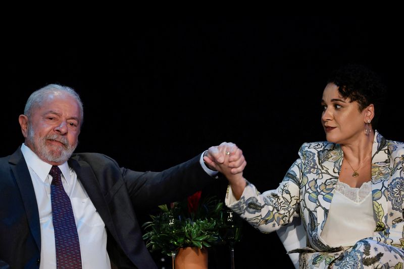 &copy; Reuters. Presidente Lula e nova presidente do Banco do Brasil, Tarciana Medeiros
16/01/2023
REUTERS/Adriano Machado
