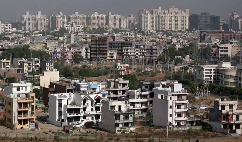 &copy; Reuters. A general view of the residential apartments is pictured at Gurgaon, on the outskirts of New Delhi June 19, 2012. REUTERS/Parivartan Sharma/Files