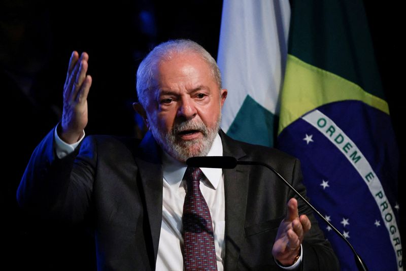 Lula dismisses more military personnel from security detail after Brazil riots