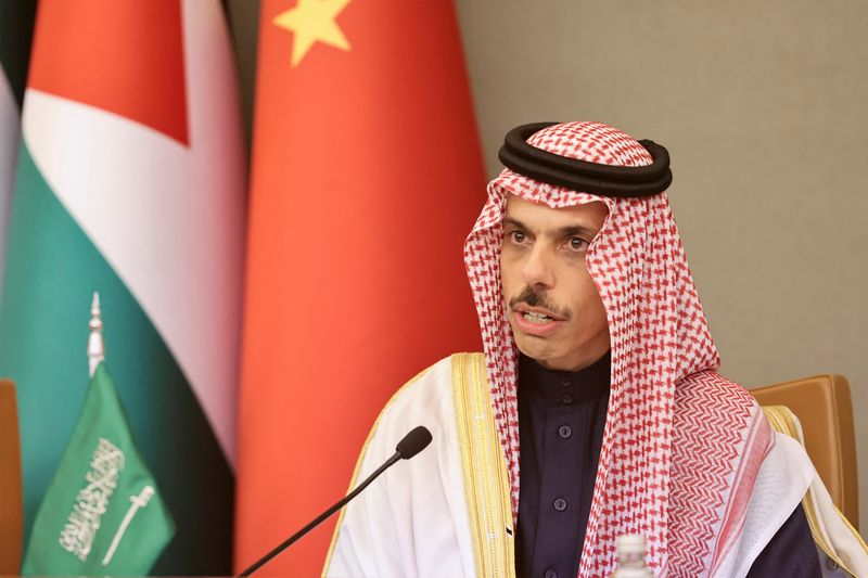 &copy; Reuters. FILE PHOTO: Saudi Minister of Foreign Affairs Prince Faisal bin Farhan Al-Saud attends a news conference at the Arab Gulf Summit in Riyadh, Saudi Arabia, December 9, 2022. REUTERS/Ahmed Yosri