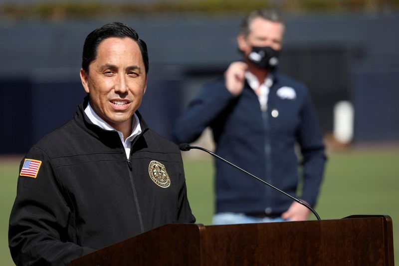 © Reuters. FILE PHOTO: San Diego Mayor Todd Gloria attends a news conference to launch a coronavirus disease (COVID-19) vaccination supersite in San Diego, California, U.S. February 8, 2021.   Sandy Huffaker/Pool via REUTERS/File Photo