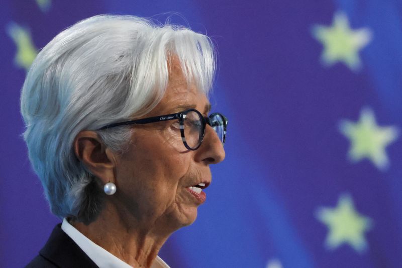 &copy; Reuters. Presidente do BCE, Christine Lagarde
27/10/2022. REUTERS/Wolfgang Rattay/File Photo