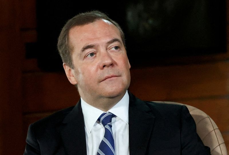 &copy; Reuters. L'ex presidente russo Dmitry Medvedev durante un'intervista. 25 gennaio 2022. Sputnik/Yulia Zyryanova/Pool via REUTERS/File Photo