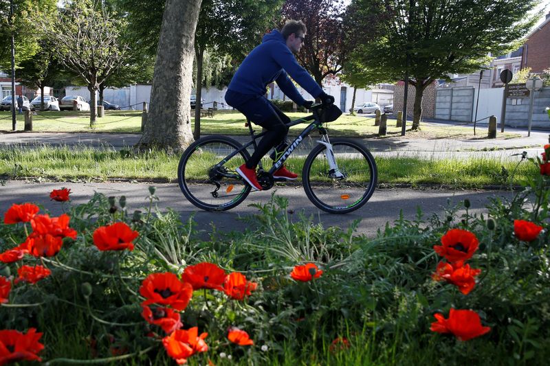 On your bike! Paris commuters take to two wheels to beat strike