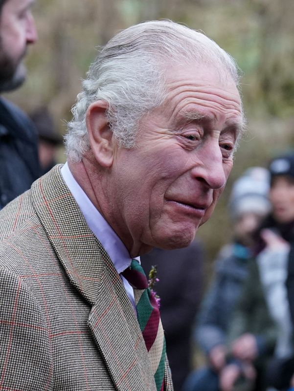 &copy; Reuters. ملك بريطانيا تشارلز الثالث خلال جولة في  أبردينشاير في بريطانيا يوم 12 يناير كانون الثاني 2023. صورة لرويترز من ممثل لوكالات الأنباء. 