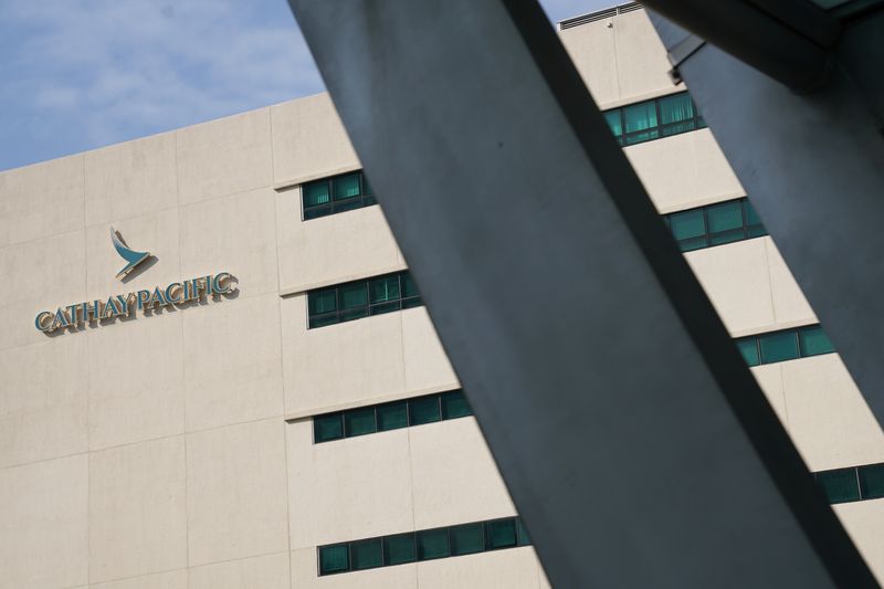 &copy; Reuters. FILE PHOTO: Cathay Pacific logo is seen at its headquarters Cathay City in Hong Kong, China October 20, 2020. REUTERS/Lam Yik