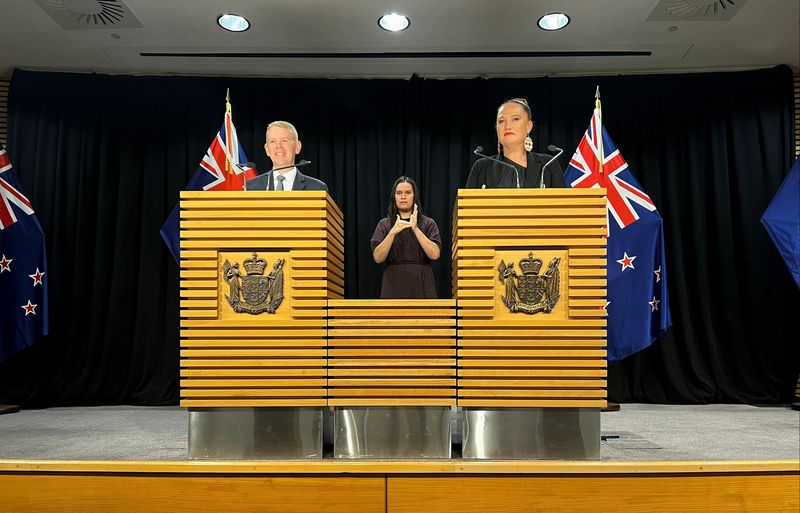 &copy; Reuters. Chris Hipkins and Carmel Sepuloni attend a news conference after being confirmed as the new Prime Minister and Deputy Prime Minister in Wellington New Zealand, January 22, 2023. REUTERS/Lucy Craymer