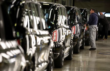 Exclusive-Geely Plans To Turn Maker Of London Black Cabs Into EV ...