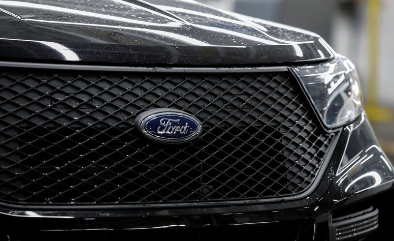&copy; Reuters. The logo of Ford is seen on a 2020 Ford Explorer car at Ford's Chicago Assembly Plant in Chicago, Illinois, U.S. June 24, 2019.   REUTERS/Kamil Krzaczynski