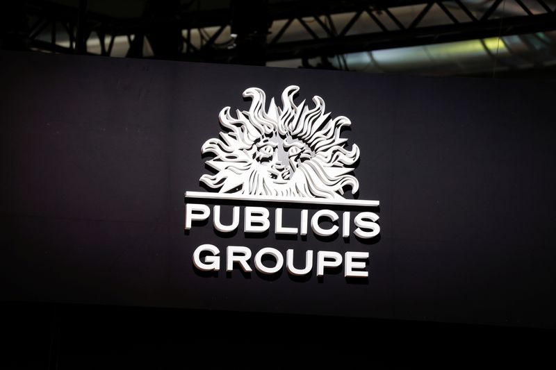 &copy; Reuters. FILE PHOTO-A logo of Publicis Groupe is seen at its exhibition space, at the Viva Technology conference dedicated to innovation and startups at Porte de Versailles exhibition center in Paris, France June 15, 2022. REUTERS/Benoit Tessier