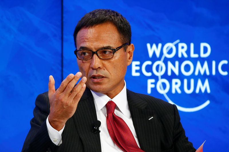 &copy; Reuters. FILE PHOTO: Takeshi Niinami, President and CEO of Suntory Holdings, addresses the session 'Japan's Future Economy' during the annual meeting of the World Economic Forum (WEF) in Davos, Switzerland January 23, 2016.  REUTERS/Ruben Sprich