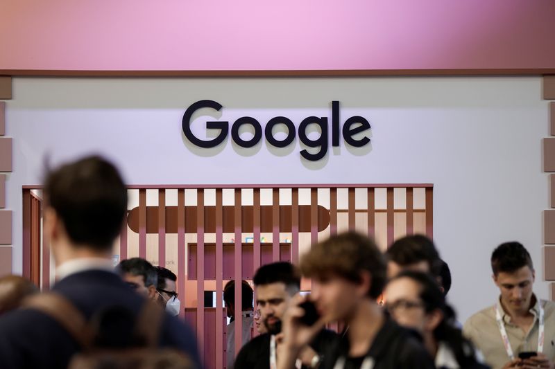 &copy; Reuters. FILE PHOTO: A logo of Google is seen at its exhibition space, at the Viva Technology conference dedicated to innovation and startups at Porte de Versailles exhibition center in Paris, France June 15, 2022. REUTERS/Benoit Tessier