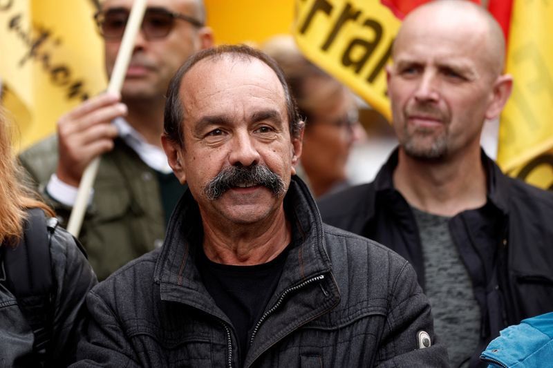 &copy; Reuters. Le secrétaire général de la CGT, Philippe Martinez, lors d'une à une manifestation à Paris pour une augmentation des salaires et contre les réquisitions dans les raffineries en France. /Photo prise le 18 octobre 2022/REUTERS/Benoit Tessier