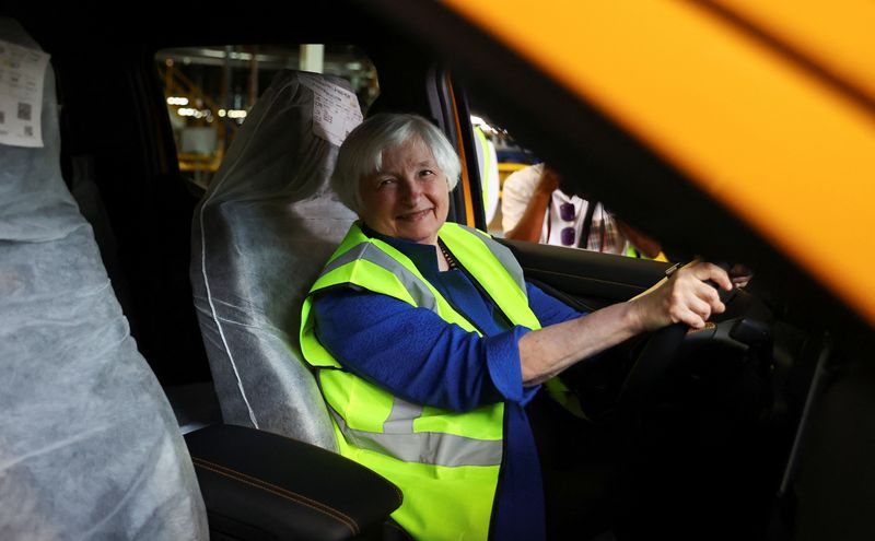 © Reuters. U.S. Secretary of the Treasury Janet Yellen poses inside a vehicle during her visit at the Ford Assembly Plant in Silverton, a suburb in Pretoria, South Africa, January 26, 2023. REUTERS/Siphiwe Sibeko