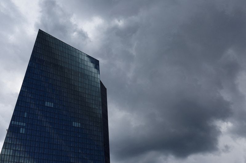 &copy; Reuters. FOTO DE ARCHIVO: El Banco Central Europeo en Fráncfort, Alemania, el 21 de julio de 2022. REUTERS/Wolfgang Rattay