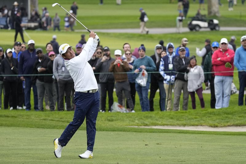 &copy; Reuters. 　米男子ゴルフのファーマーズインシュアランス・オープンは２８日、カリフォルニア州ラホヤのトーリーパインズＧＣ（パー７２）で最終ラウンドを行い、松山英樹は９位だった（２０２