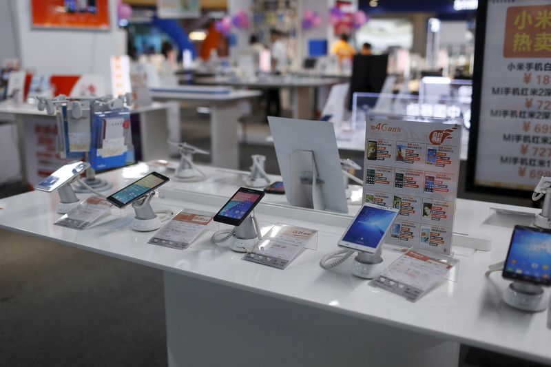 China's 2022 smartphone sales plunge to lowest level in a decade