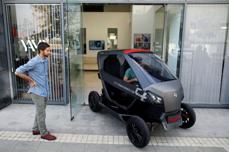 &copy; Reuters. FILE PHOTO: A mini electric car developed by City Transformer drives out of the company's offices during a demonstration for Reuters in Kfar Netter, near Tel Aviv, Israel November 20, 2018. Picture taken November 20, 2018 REUTERS/Amir Cohen/File Photo