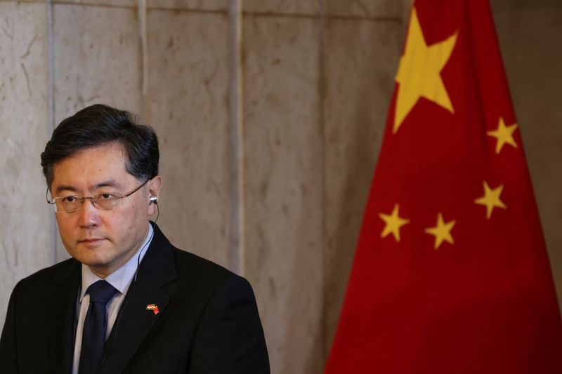 China foreign minister seeks stronger economic ties with Saudi Arabia