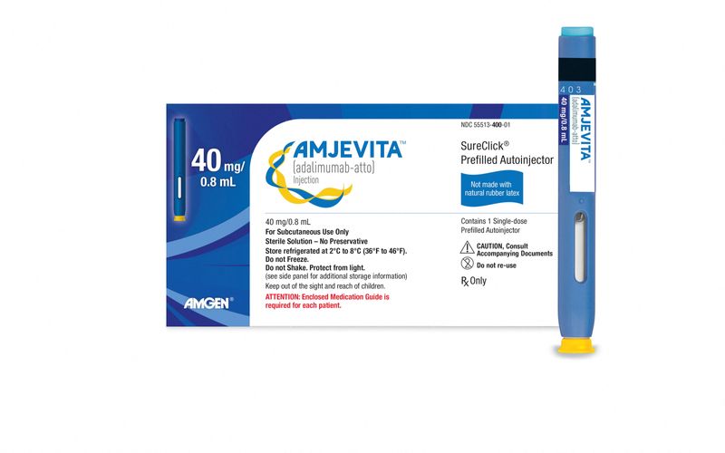 &copy; Reuters. An illustration of the packaging for Amgen Inc's Amjevita as well as the 40 milligram auto injector containing a bio similar version of AbbVie's Inc's Humira, the world's top selling drug for arthritis. Amgen/Handout via REUTERS   