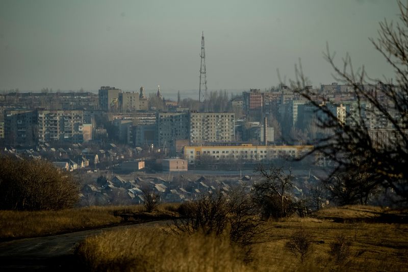 &copy; Reuters. Vista da linha de frente da guerra na cidade ucraniana de Bakhmut, na região de Donetsk
26/01/2023 REUTERS/Yan Dobronosov