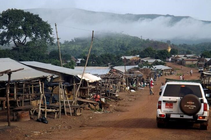 &copy; Reuters. Montanhas Simandou em Beyla, Guiné, Arquivo. REUTERS/Saliou Samb/Foto de arquivo
