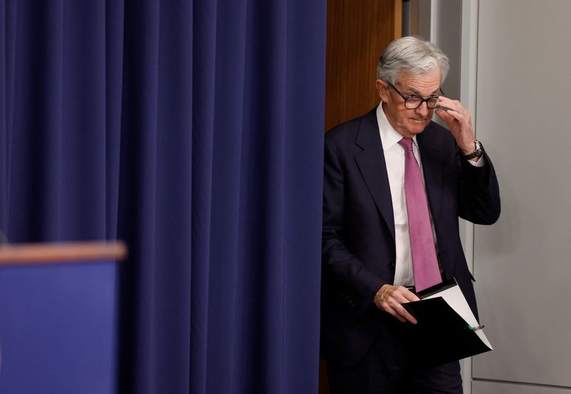 &copy; Reuters. U.S. Federal Reserve Chair Jerome Powell arrives to address reporters after the Fed raised its target interest rate by a quarter of a percentage point, during a news conference at the Federal Reserve Building in Washington, U.S., February 1, 2023. REUTERS