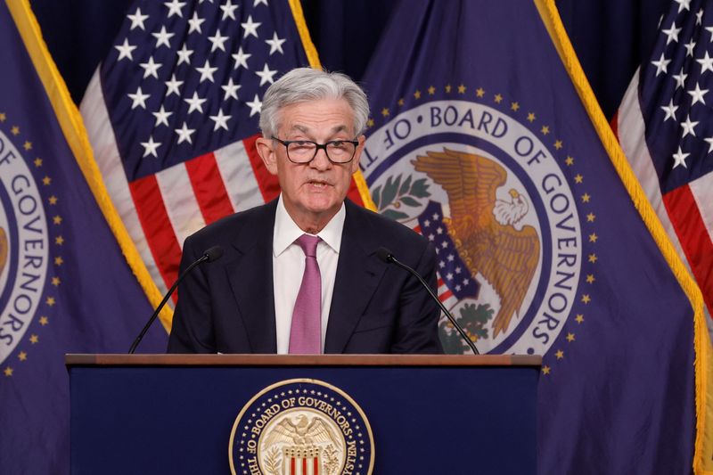 © Reuters. U.S. Federal Reserve Chair Jerome Powell addresses reporters after the Fed raised its target interest rate by a quarter of a percentage point, during a news conference at the Federal Reserve Building in Washington, U.S., February 1, 2023. REUTERS/Jonathan Ernst