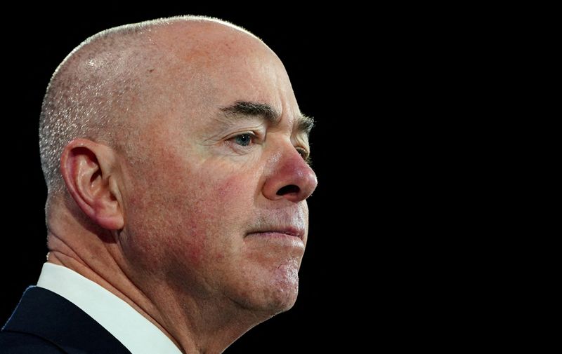 © Reuters. FILE PHOTO: U.S. Homeland Security Secretary Alejandro Mayorkas addresses the U.S. Conference of Mayors' winter meeting, days after the rollout of new restrictions at the U.S.-Mexico border, in Washington, U.S., January 19, 2023.  REUTERS/Kevin Lamarque