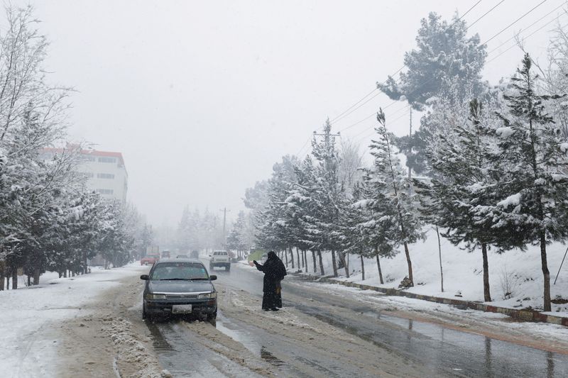Some UN Afghan aid delivered by men only, donors voice alarm