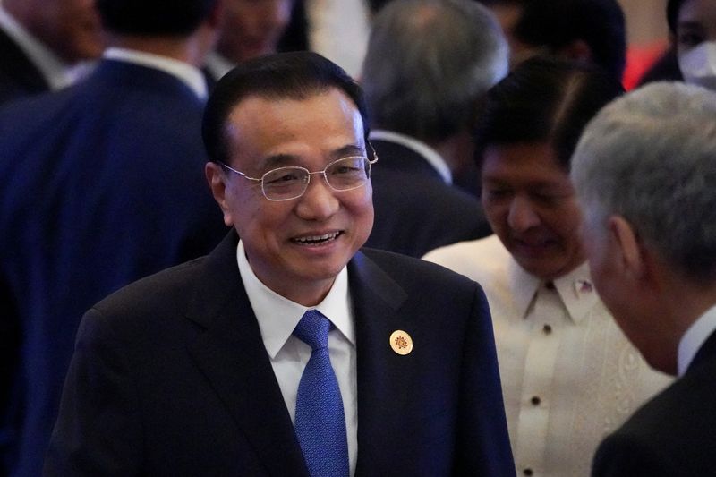 &copy; Reuters. FOTO DE ARCHIVO: El primer ministro chino, Li Keqiang, asiste a la cumbre de la ASEAN celebrada en Phnom Penh, Camboya, el 11 de noviembre de 2022. REUTERS/Cindy Liu