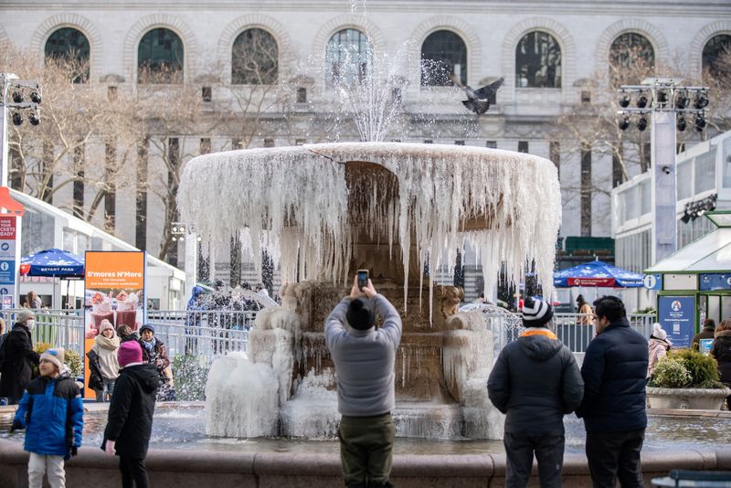 Brutal cold seizes northeast U.S., shattering record lows