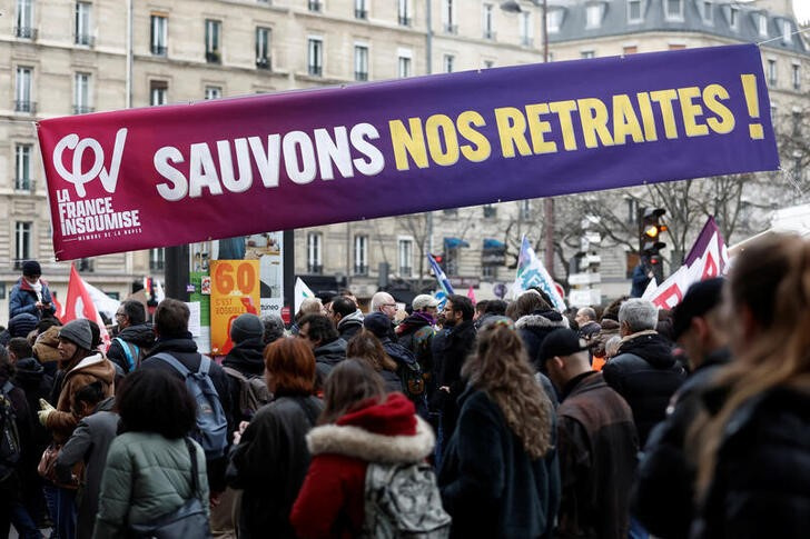 &copy; Reuters. Imagen de archivo de manifestaciones contra la reforma de las pensiones en París, Francia. 31 enero 2023. REUTERS/Benoit Tessier
