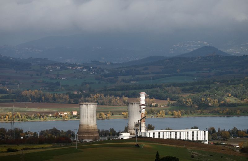 &copy; Reuters. FILE PHOTO: A thermal power plant is pictured in Pietrafitta, near Perugia, Italy, November 16, 2022. REUTERS/Yara Nardi