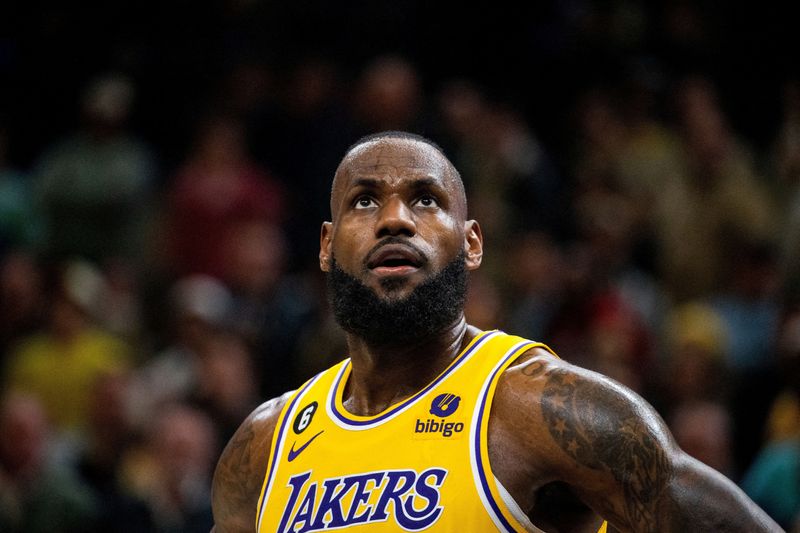 &copy; Reuters. LeBron James durante partida entre Los Angeles Lakers e Indiana Pacers
02/02/2023 Trevor Ruszkowski-USA TODAY Sports