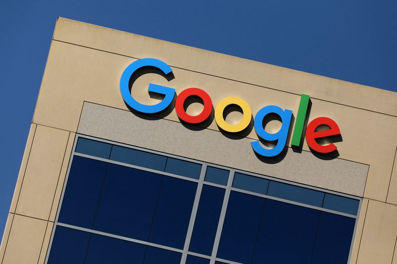 &copy; Reuters. Logo do Google em um prédio da empresa em Irvine, Califórnia, EUA, 
07/08/2017
REUTERS/Mike Blake