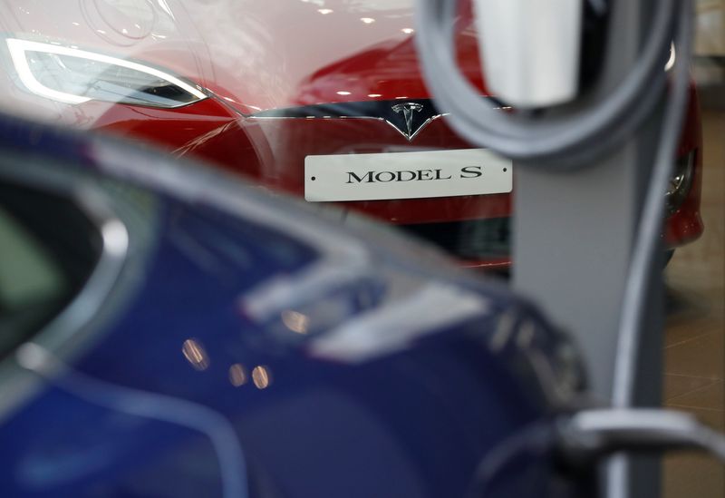 U.S. probe finds no evidence of Tesla Autopilot use in 2021 Texas crash