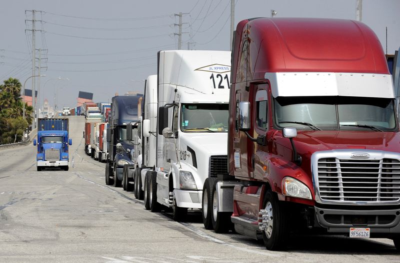 Republican senators seek to reverse U.S. heavy-duty truck emissions rule