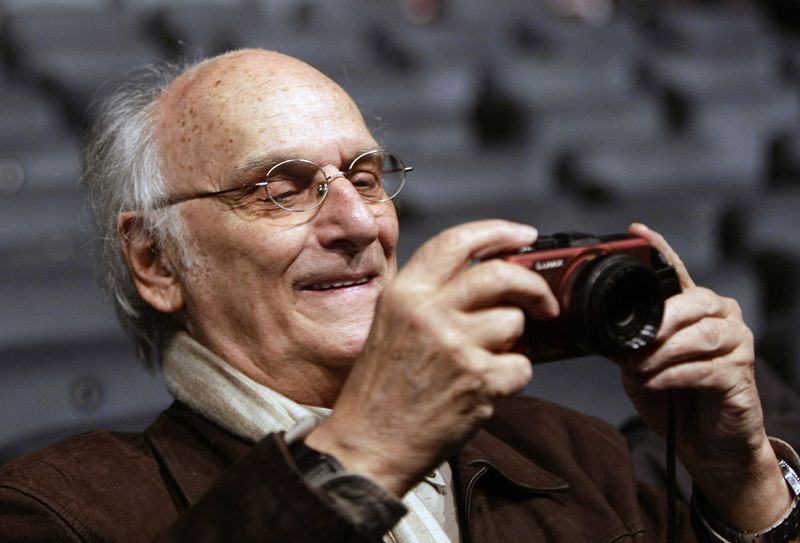 Carlos Saura, líder del renacimiento del cine de autor español, muere a los 91 años