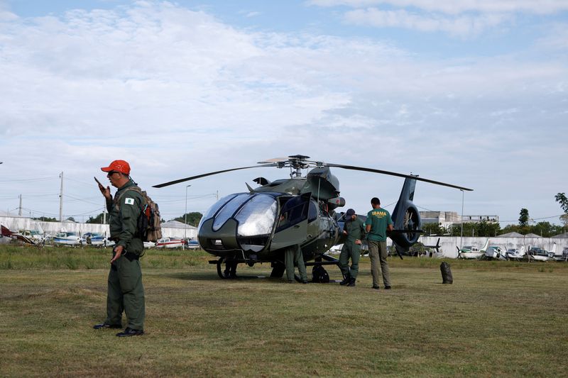 &copy; Reuters. Helicóptero do Ibama em Boa Vista
10/02/2023
REUTERS/Amanda Perobelli