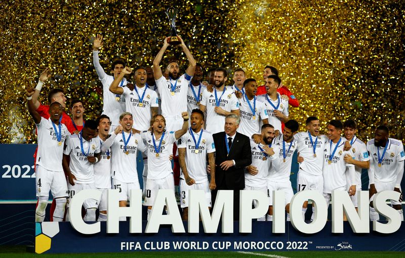 &copy; Reuters. 　サッカーのクラブワールドカップ（Ｗ杯）は１１日、モロッコのラバトで決勝を行い、欧州王者レアル・マドリード（スペイン）がアルヒラル（サウジアラビア）を５─３で下し、大会最
