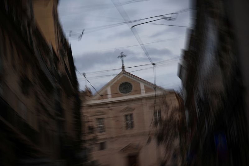 &copy; Reuters. Una iglesia el día en que la comisión portuguesa que investiga las acusaciones de abusos sexuales históricos a menores por parte de miembros de la Iglesia católica portuguesa desveló su informe, en Lisboa, Portugal. 13 de febrero de 2023. REUTERS/Ped