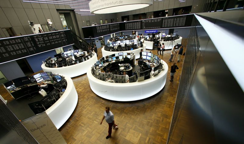 &copy; Reuters. Vue sur la Bourse de Francfort. /Photo prise le 24 juin 2016/REUTERS/Ralph Orlowski