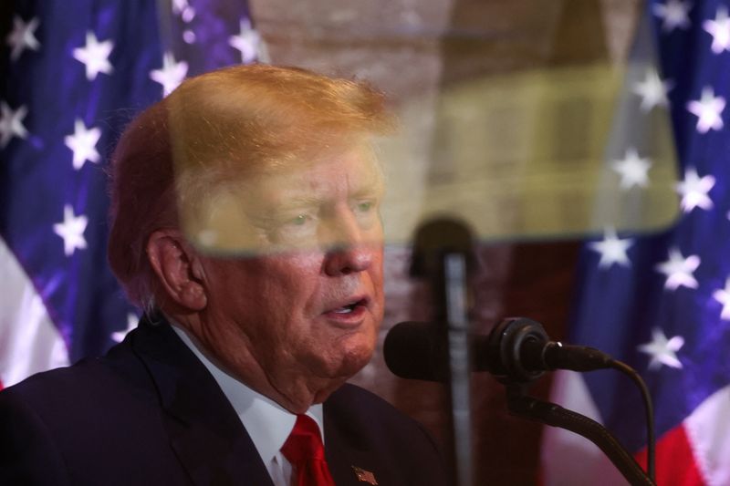 &copy; Reuters. FILE PHOTO: Former U.S. President Donald Trump speaks during a campaign stop to unveil his leadership team, at the South Carolina State House in Columbia, South Carolina, U.S., January 28, 2023. REUTERS/Shannon Stapleton