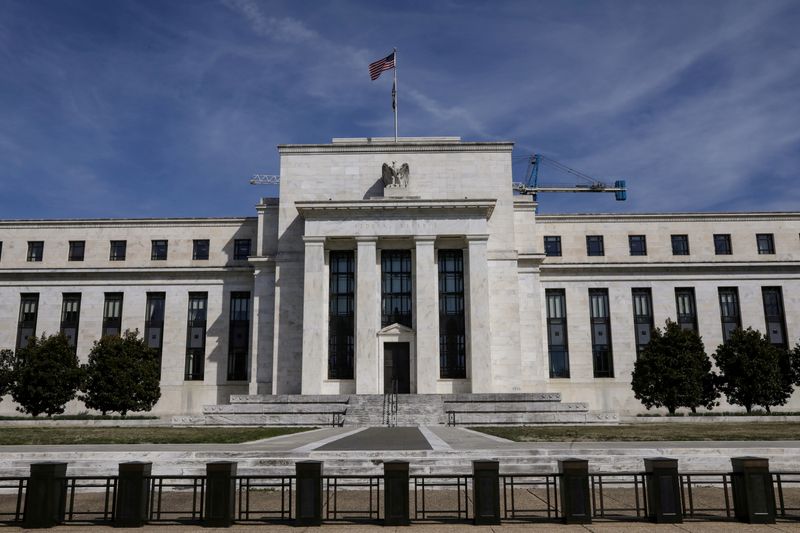 &copy; Reuters. FILE PHOTO: The Federal Reserve Board building on Constitution Avenue is pictured in Washington, U.S., March 27, 2019.  REUTERS/Brendan McDermid/