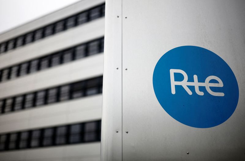 &copy; Reuters. Photo du logo de RTE à Nantes. /Photo prise le 12 décembre 2022 à Nantes, France/REUTERS/Stéphane Mahé