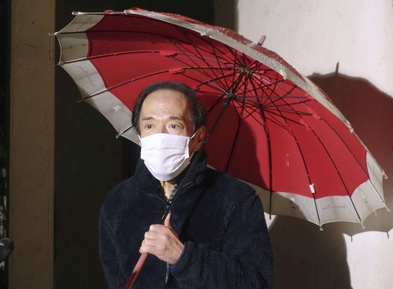 &copy; Reuters. FILE PHOTO: Kazuo Ueda, a former member of the BOJ's policy board, speaks to media in Tokyo, Japan February 10, 2023, in this photo taken by Kyodo. Kyodo via REUTERS 